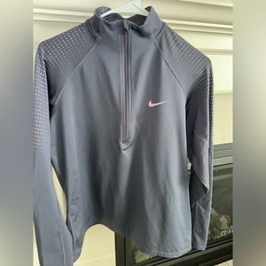 Nike 1/2 zip women’s xl new condition